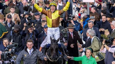 Galopin Des Champs wins Cheltenham Gold Cup